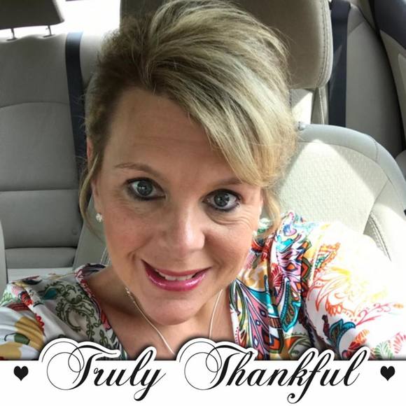 Meet your Posher, Joy - Picture 1 of 1